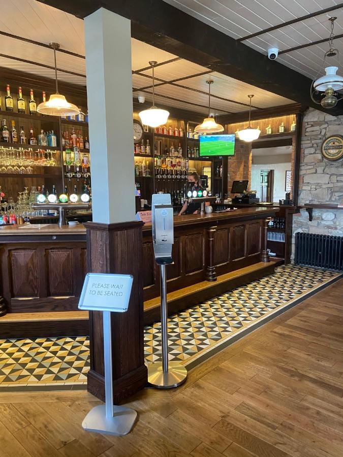 The Copper Still Bar Restaurant & Boutique Rooms Dromod Dış mekan fotoğraf